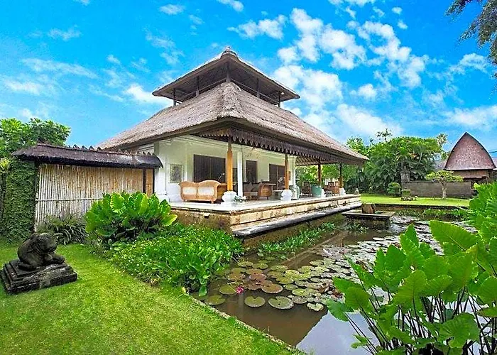 Wantilan Putih 4* Санур