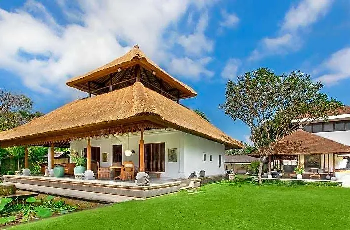 Wantilan Putih 4* Санур
